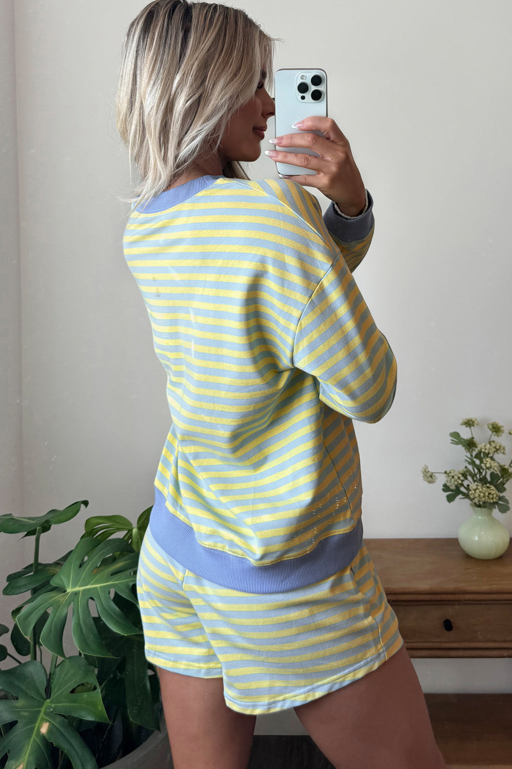 Yellow Stripe Color Block Detail Long Sleeve Pullover Elastic Waist Pull On Shorts 2pcs Set