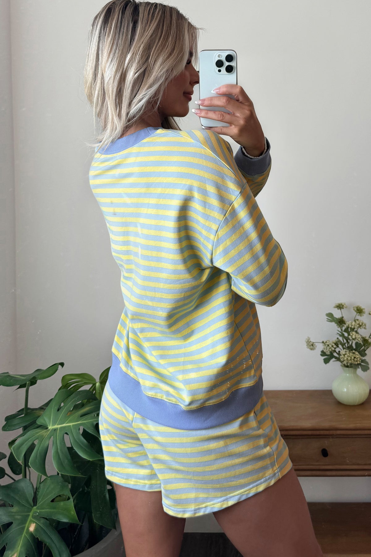 Yellow Stripe Color Block Detail Long Sleeve Pullover Elastic Waist Pull On Shorts 2pcs Set